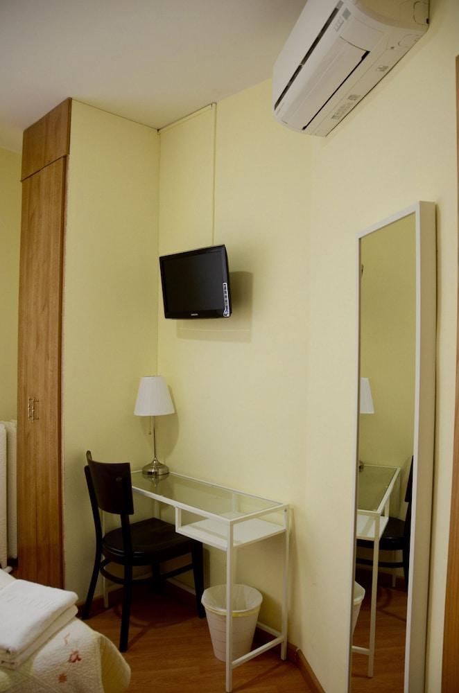 מדריד Hostal Nersan2 מראה חיצוני תמונה